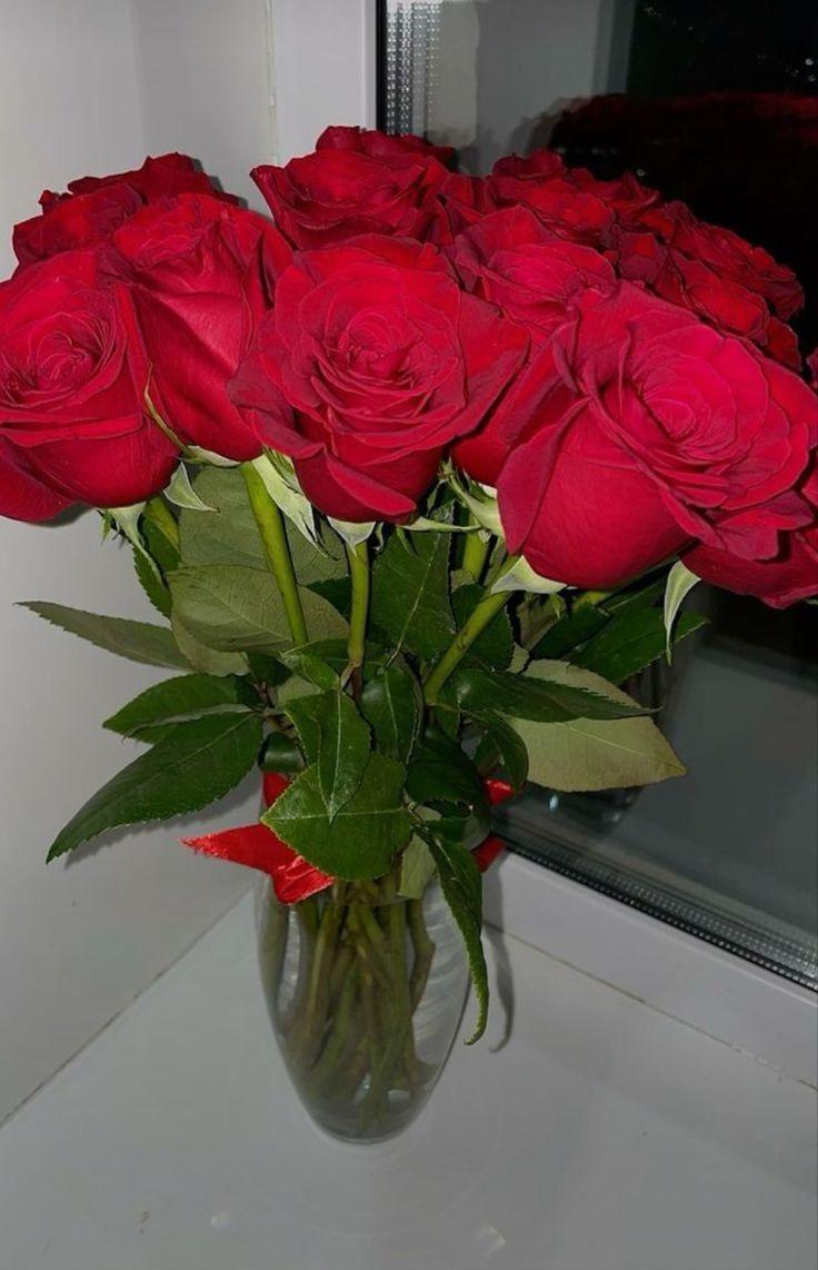 Corporate meeting room with carefully timed floral arrangements that maintain elegance throughout business hours